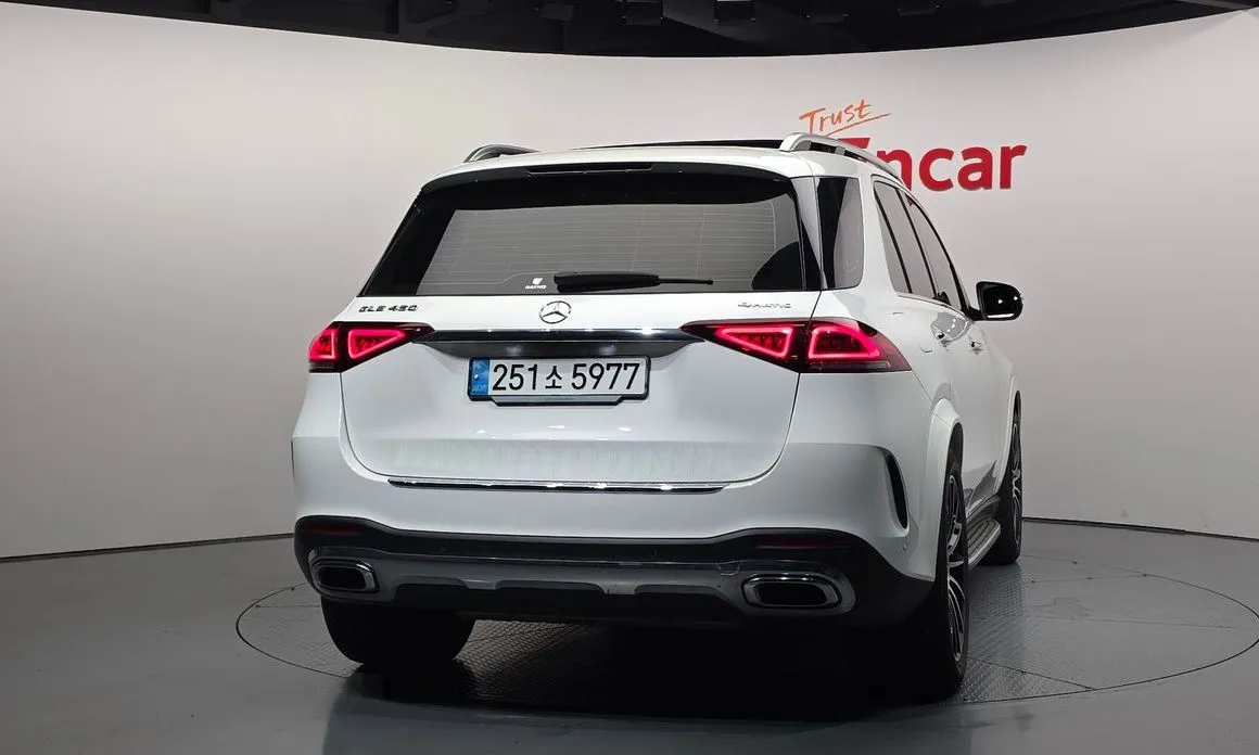 Mercedes-Benz GLE-Class — фото 9