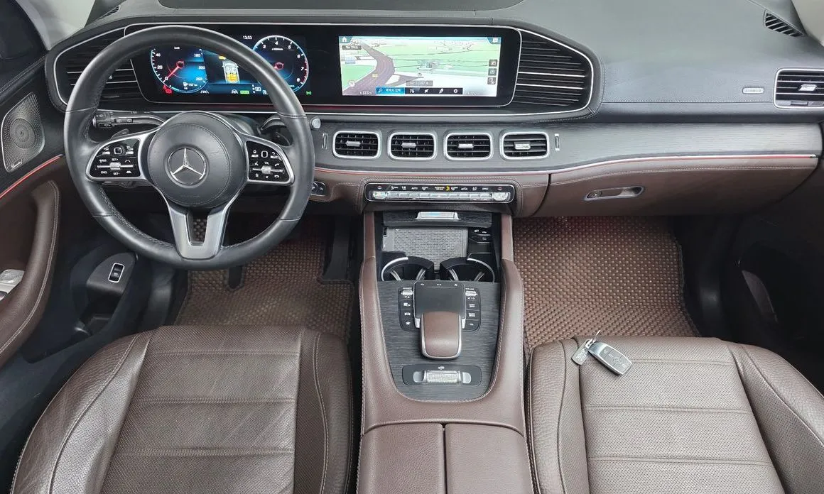 Mercedes-Benz GLE-Class — фото 6