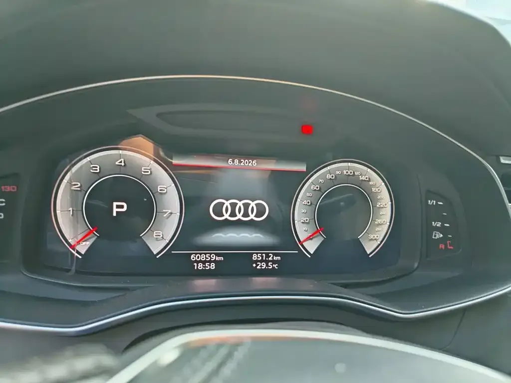 Audi A6L — фото 2
