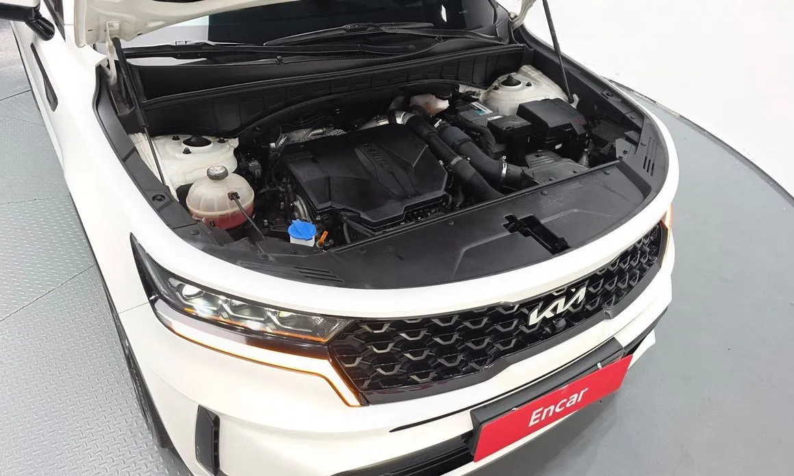 Kia Sorento — фото 10