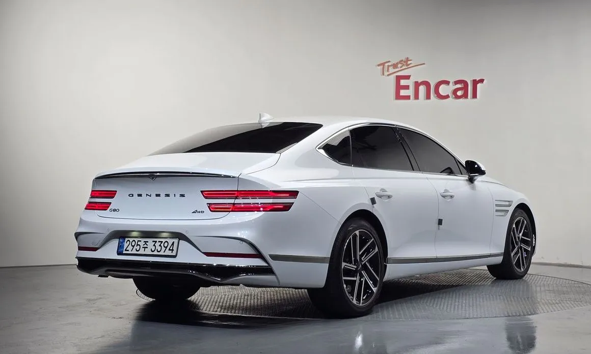 Genesis G80 — фото 10