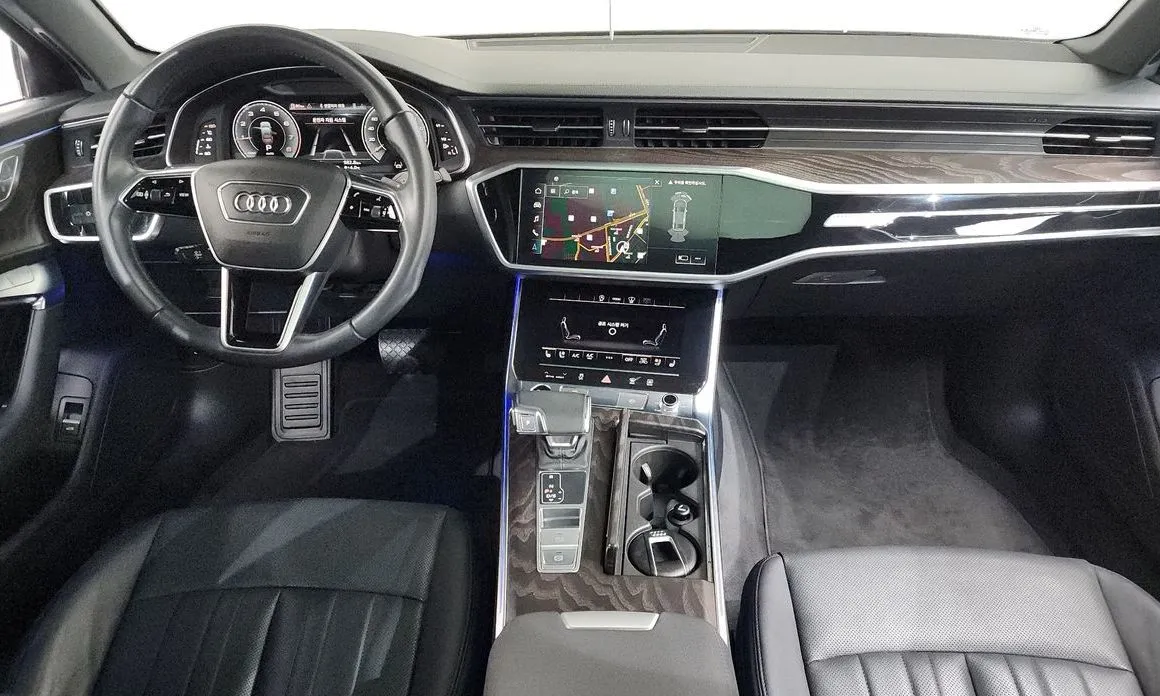 Audi A6 — фото 8