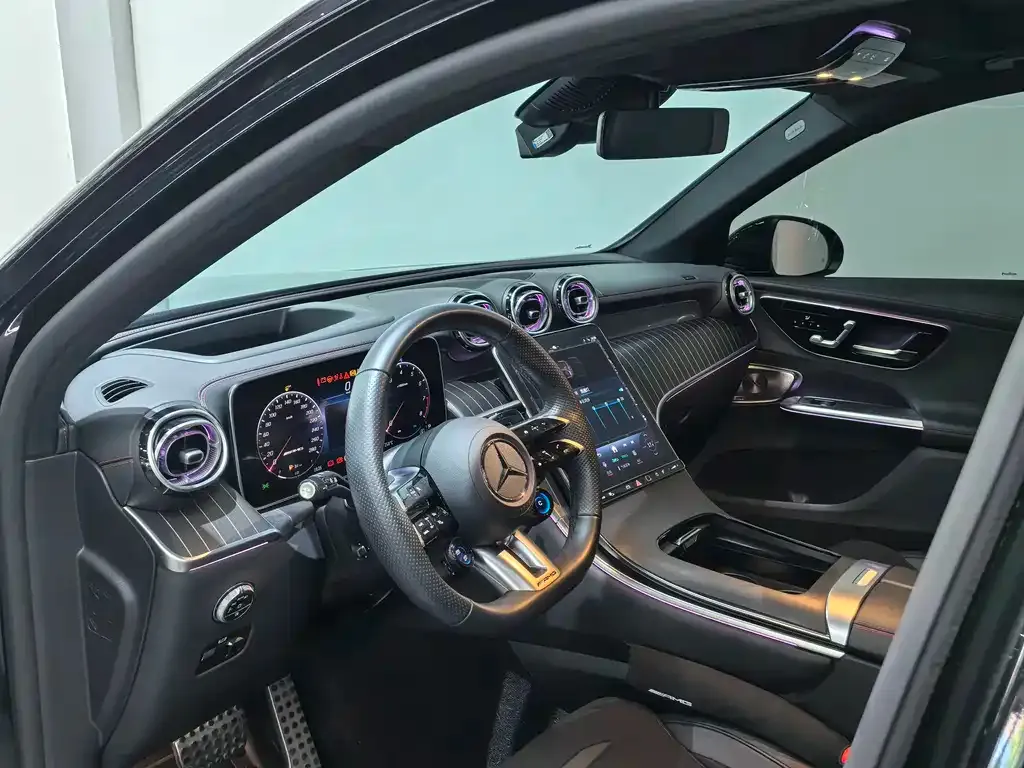 Mercedes-Benz GLC AMG — фото 10