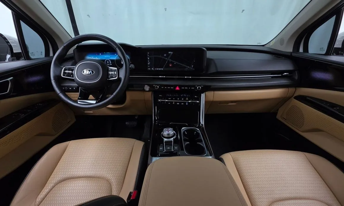 Kia Carnival — фото 2