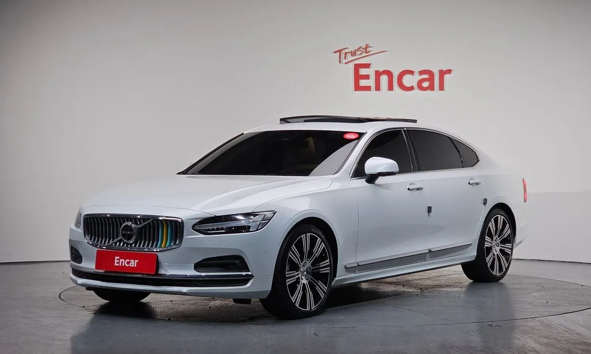 Volvo S90 — фото 1