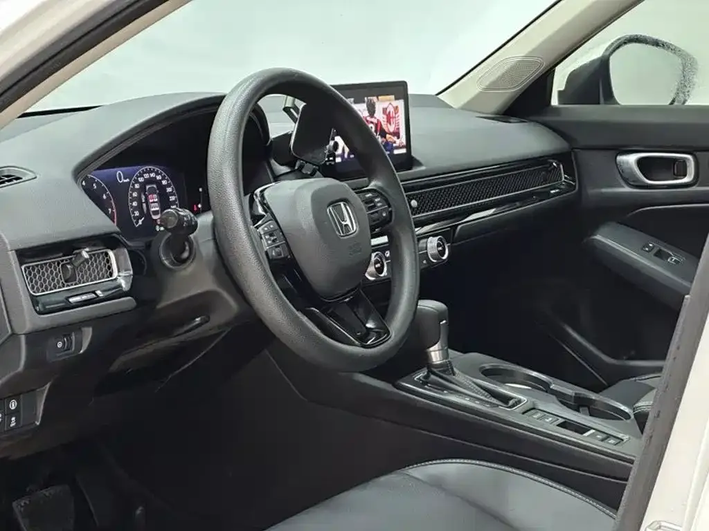 Honda Civic — фото 7