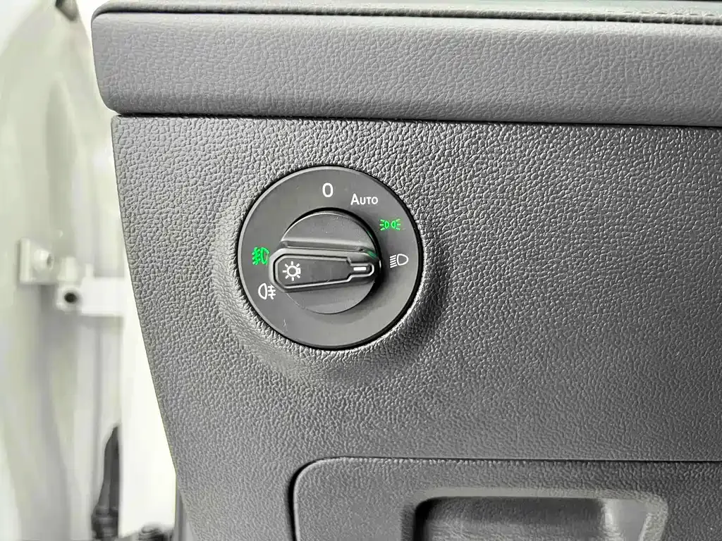 Volkswagen Tharu — фото 10