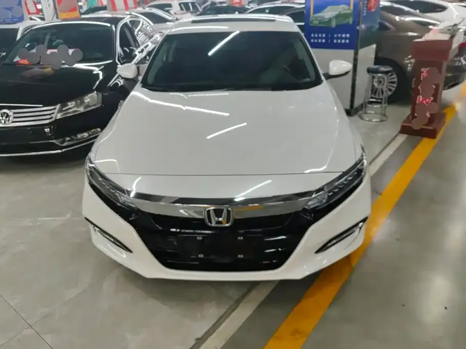 Honda Accord — фото 4