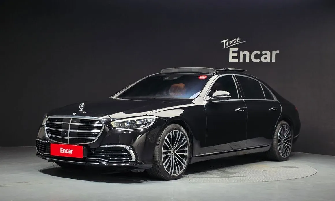 Mercedes-Benz S-Class — фото 1