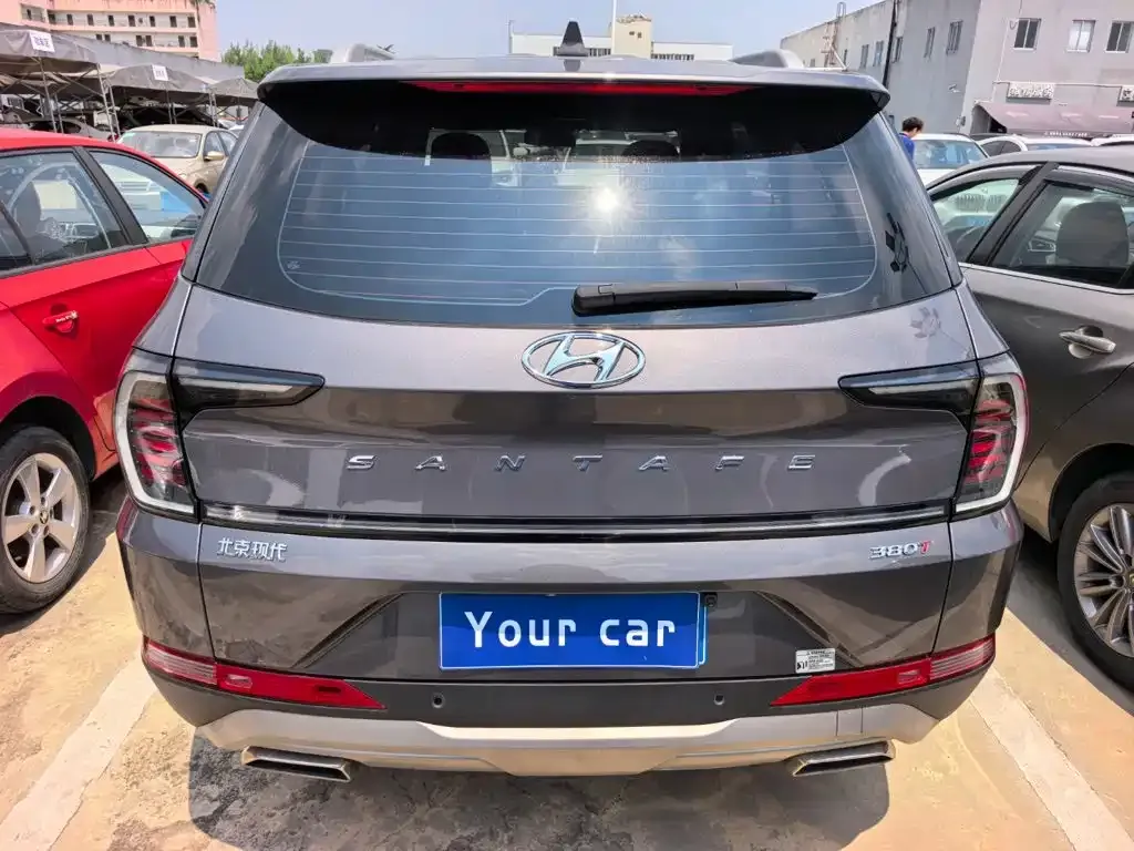 Hyundai Santa Fe — фото 10