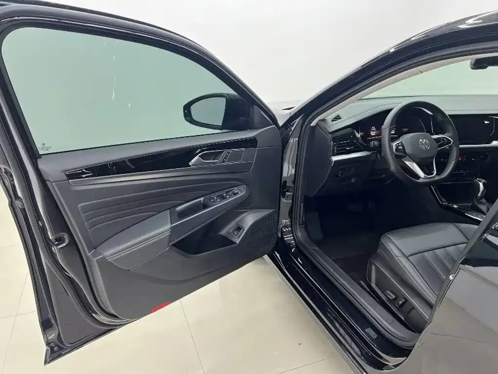 Volkswagen Passat — фото 5