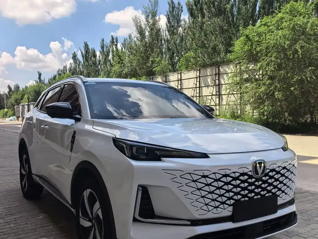 Changan CS55PLUS — фото 10