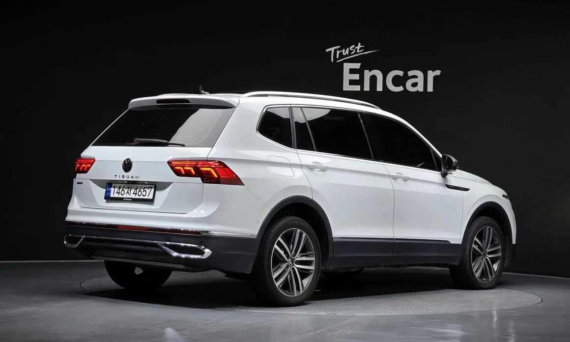 Volkswagen Tiguan — фото 2