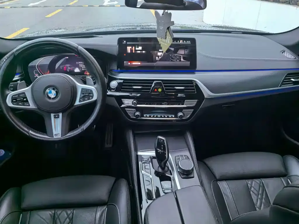 BMW 5 Series (Import) — фото 3