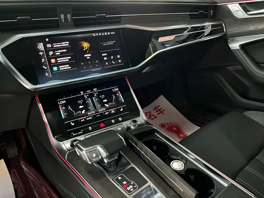 Audi A6L — фото 2