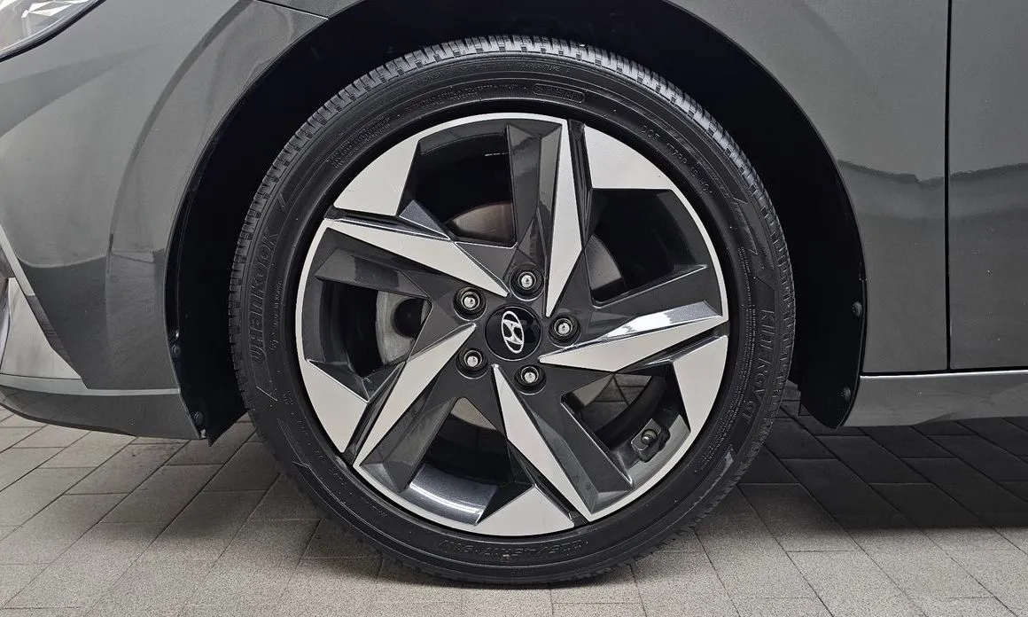 Hyundai AVANTE — фото 9