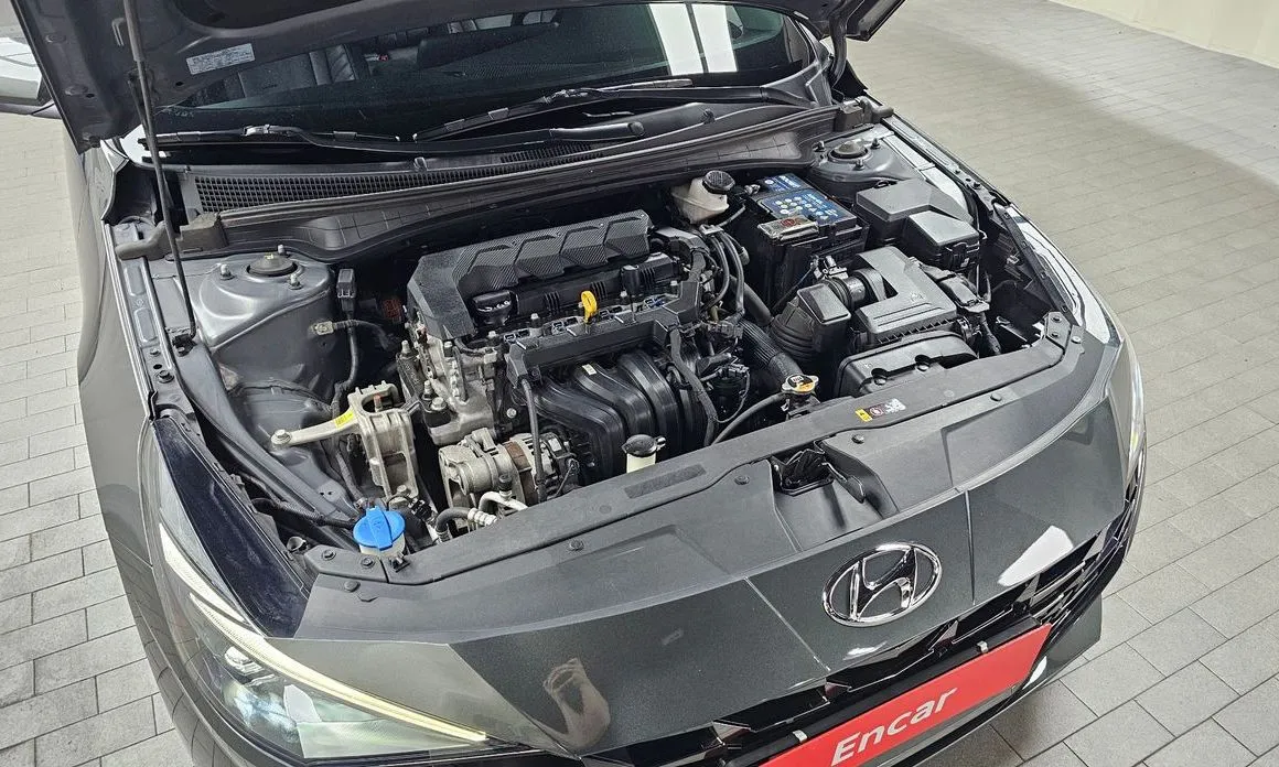 Hyundai AVANTE — фото 10