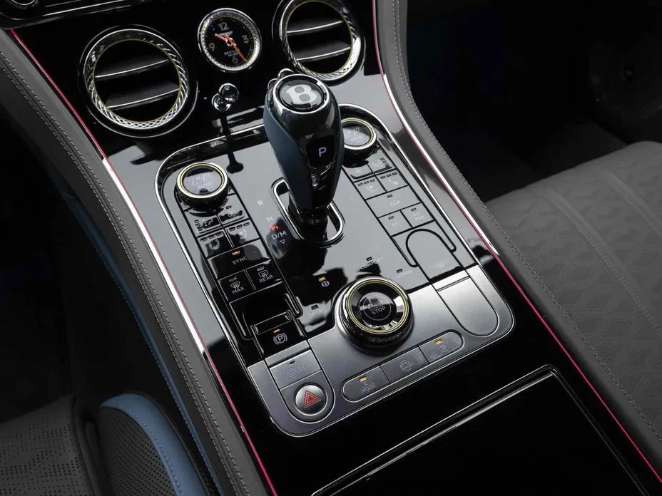 Bentley Continental — фото 9
