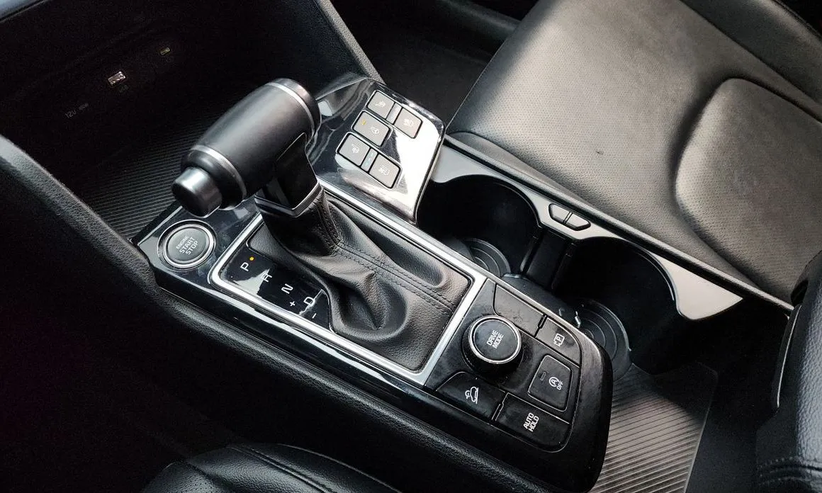 Kia Sportage — фото 8