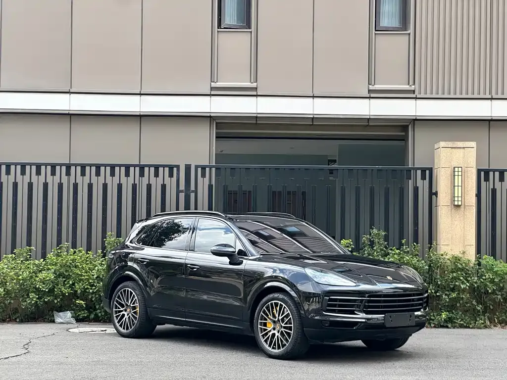 Porsche Cayenne Hybrid — фото 2