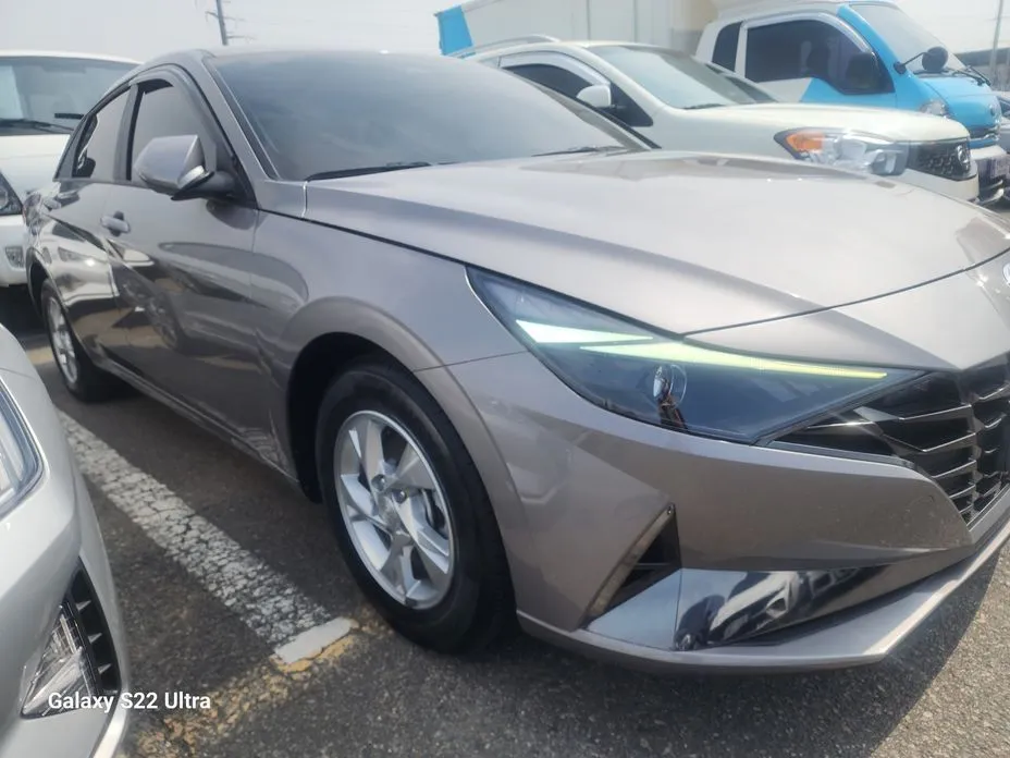 Hyundai AVANTE — фото 2