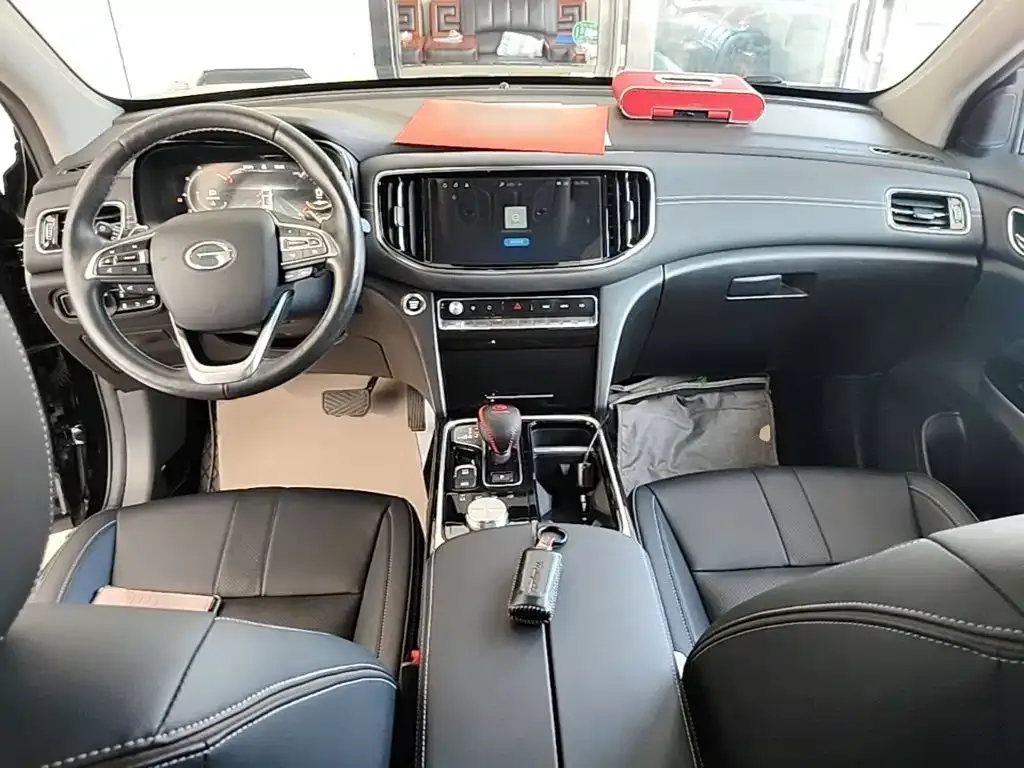 GAC Motor Trumpchi GS8 — фото 9