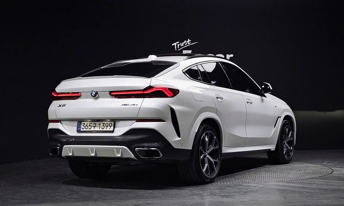 BMW X6 — фото 2