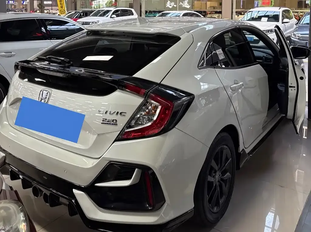 Honda Civic — фото 4