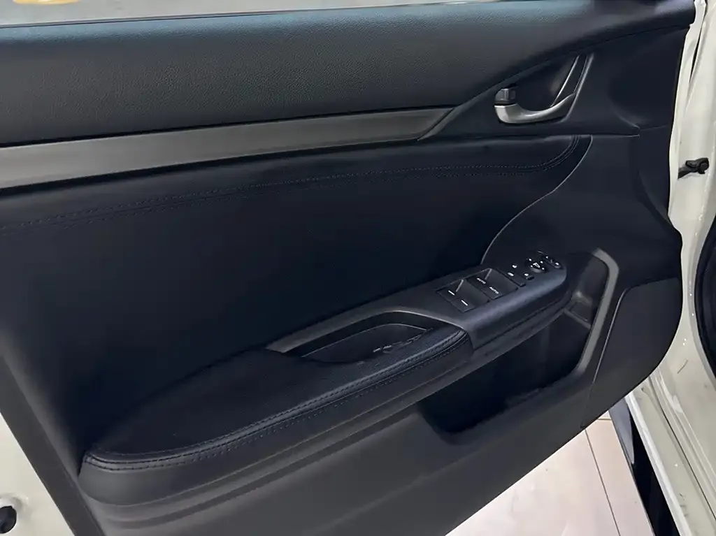 Honda Civic — фото 3