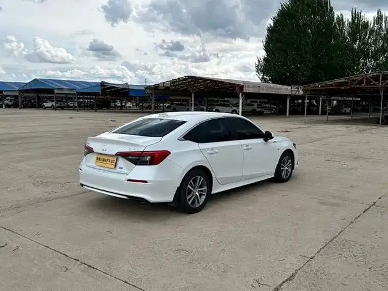 Honda Civic — фото 8