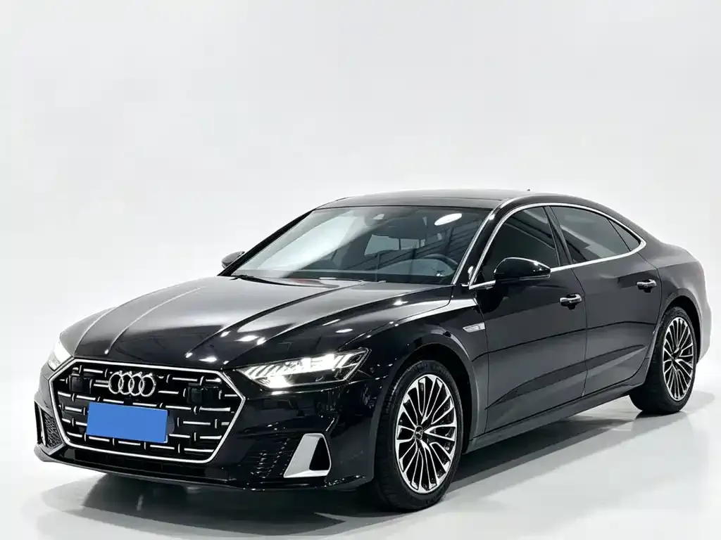 Audi A7L — фото 1