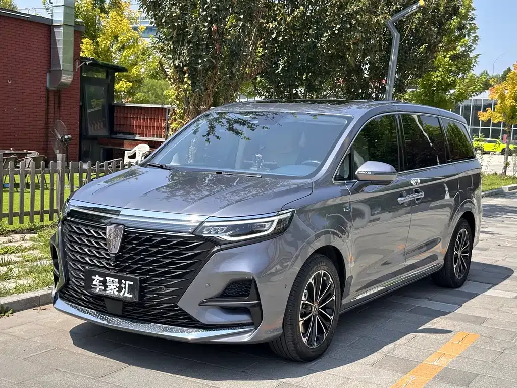 Roewe iMAX8 — фото 1