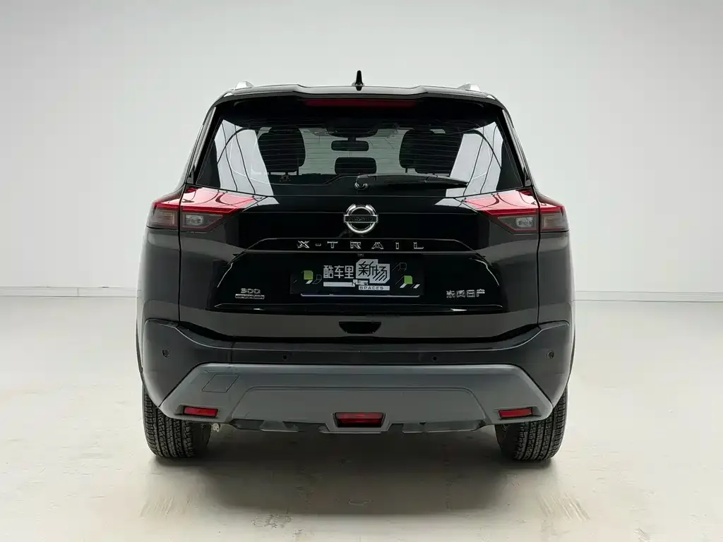Nissan X-Trail — фото 2