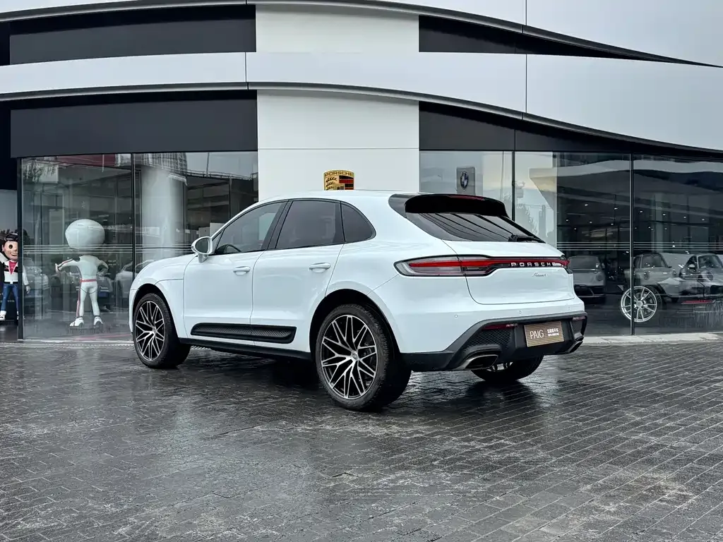 Porsche Macan — фото 7