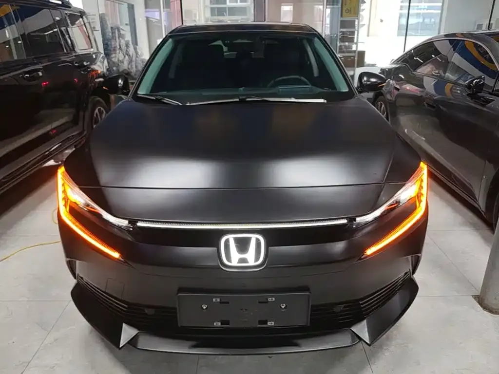 Honda e:NP2 — фото 7