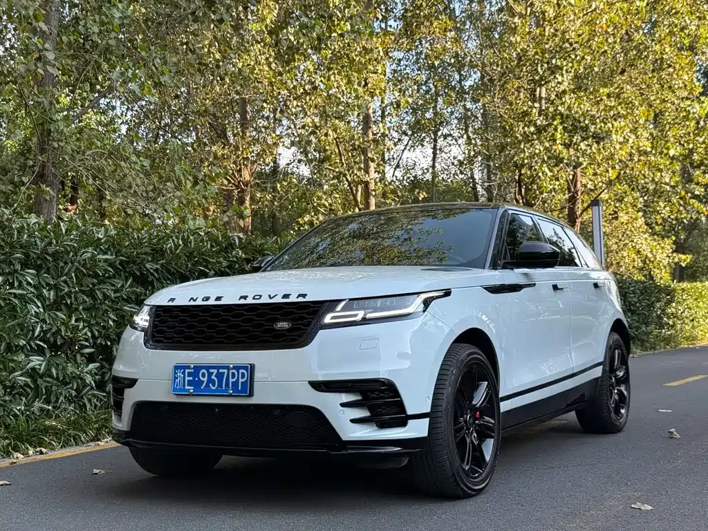 Land Rover Velar — фото 1