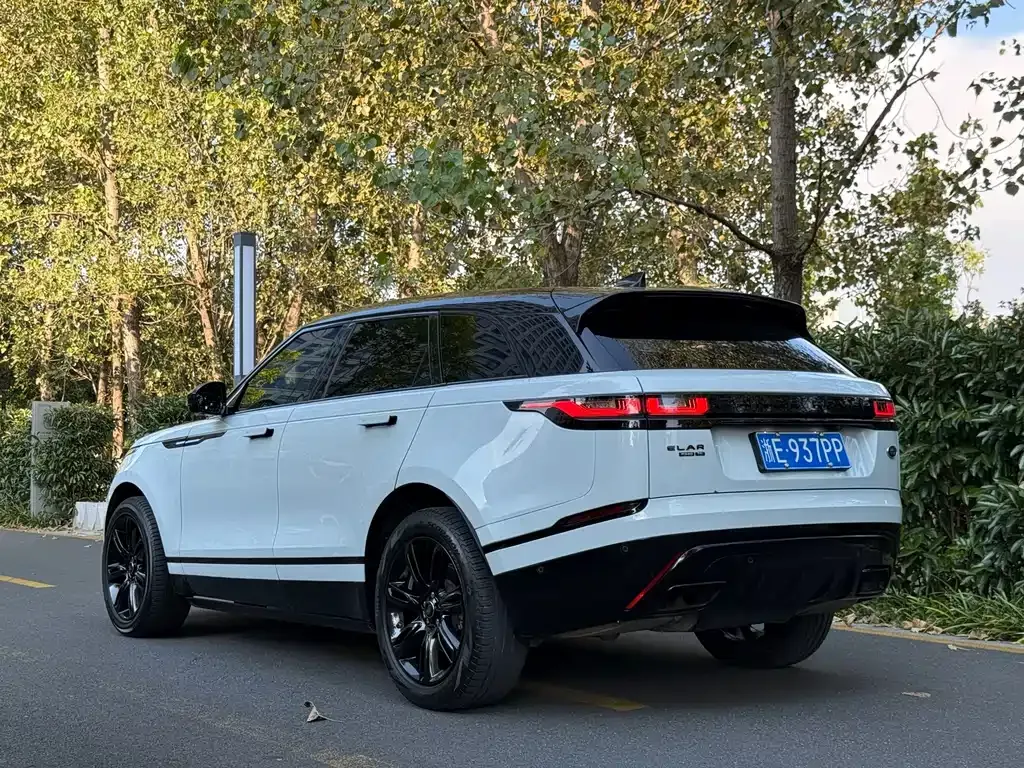 Land Rover Velar — фото 7