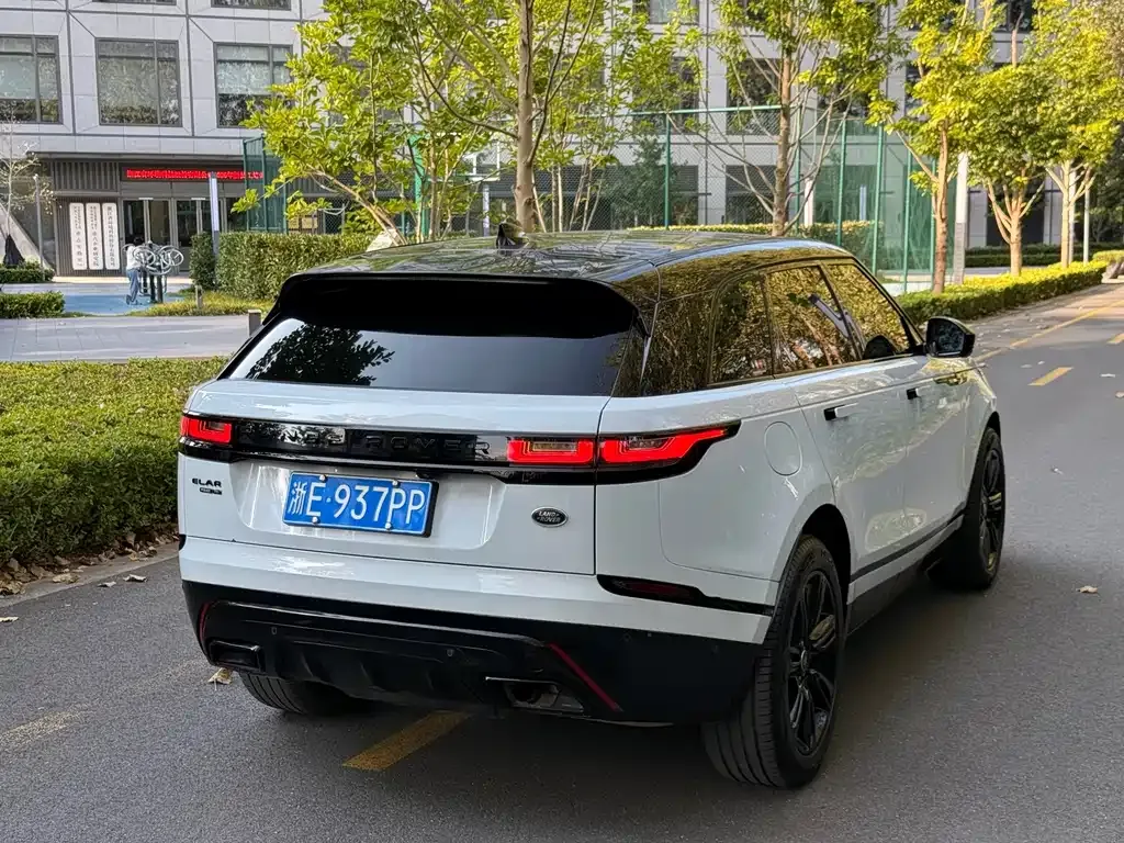 Land Rover Velar — фото 9
