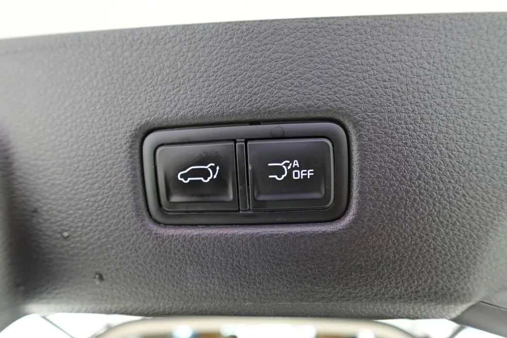 Kia Carnival — фото 10