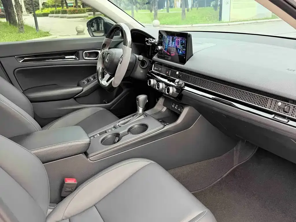 Honda Civic — фото 7