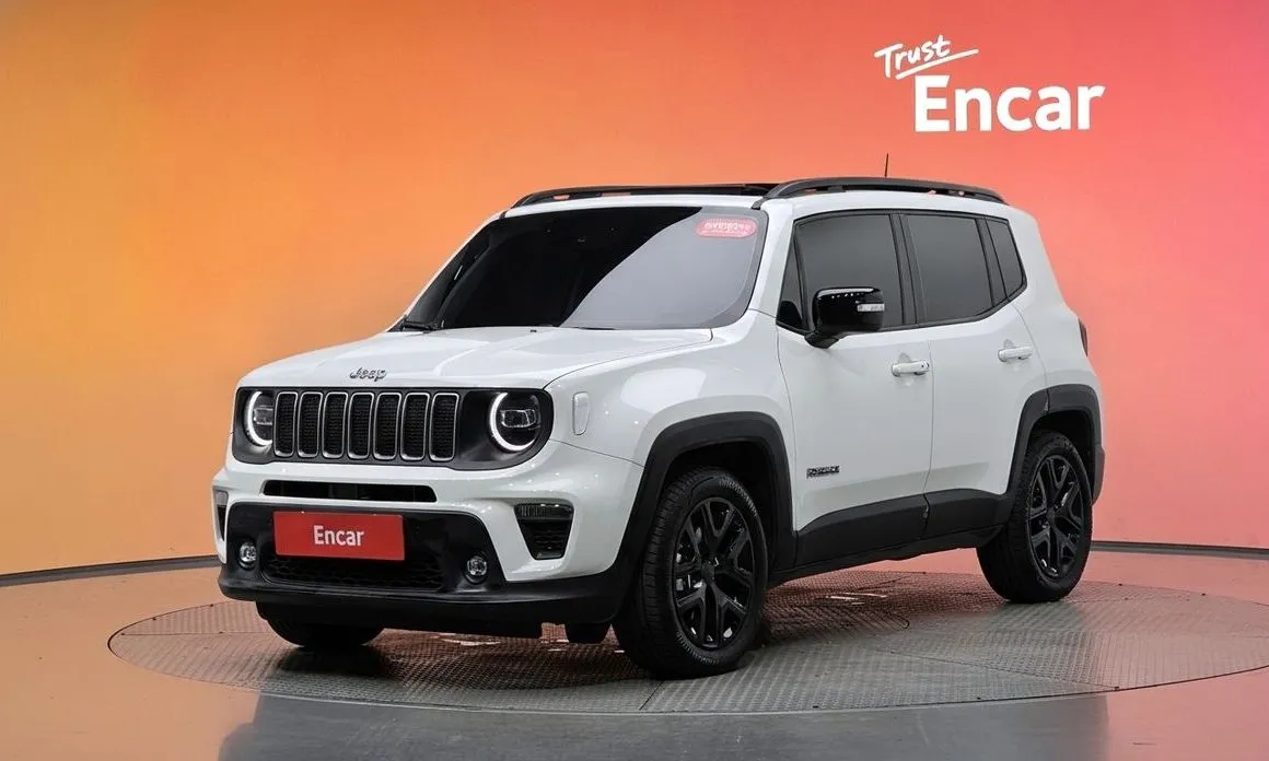 Jeep Renegade — фото 1