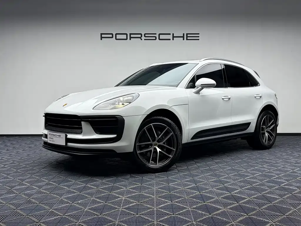 Porsche Macan — фото 1