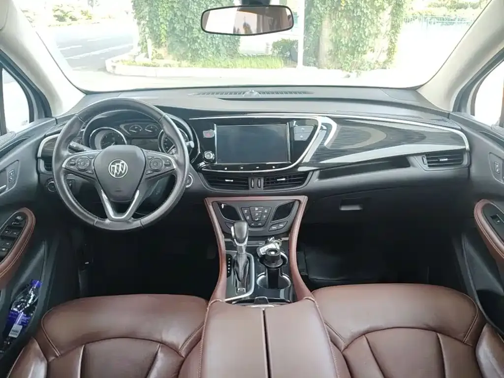 Buick Envision Plus — фото 2