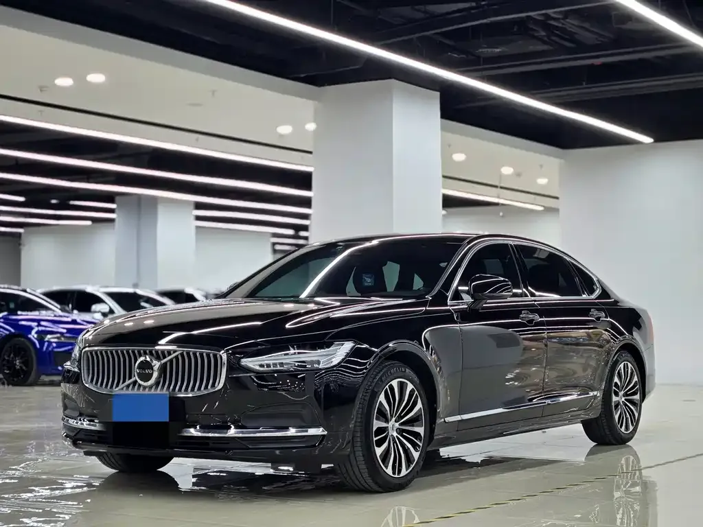 Volvo S90 — фото 5
