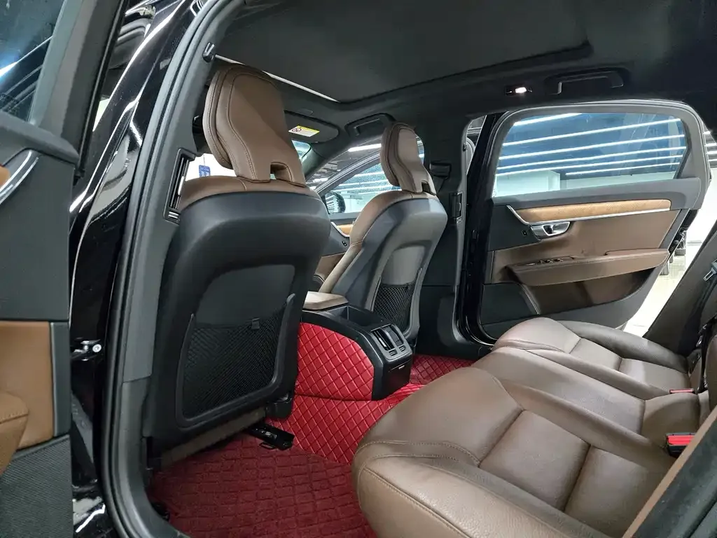 Volvo S90 — фото 2