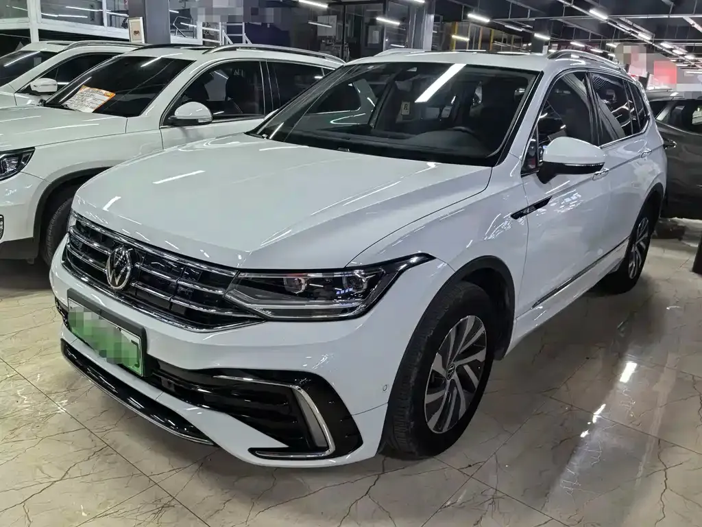 Volkswagen 途观L插电混动 — фото 1