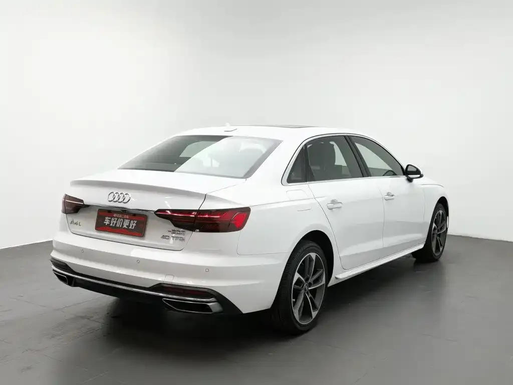 Audi A4L — фото 3