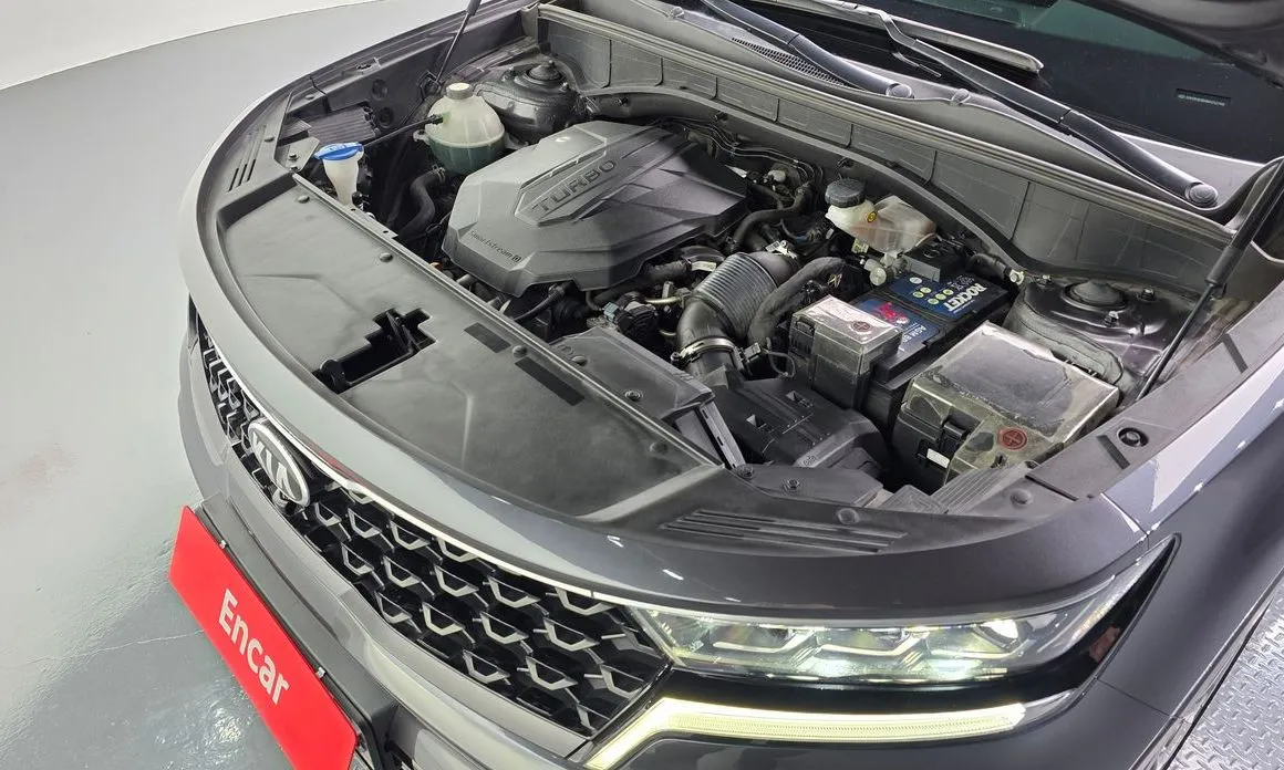 Kia Sorento — фото 6