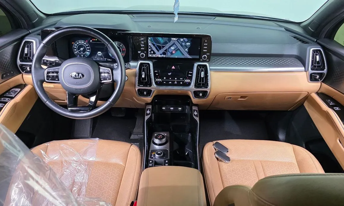 Kia Sorento — фото 7