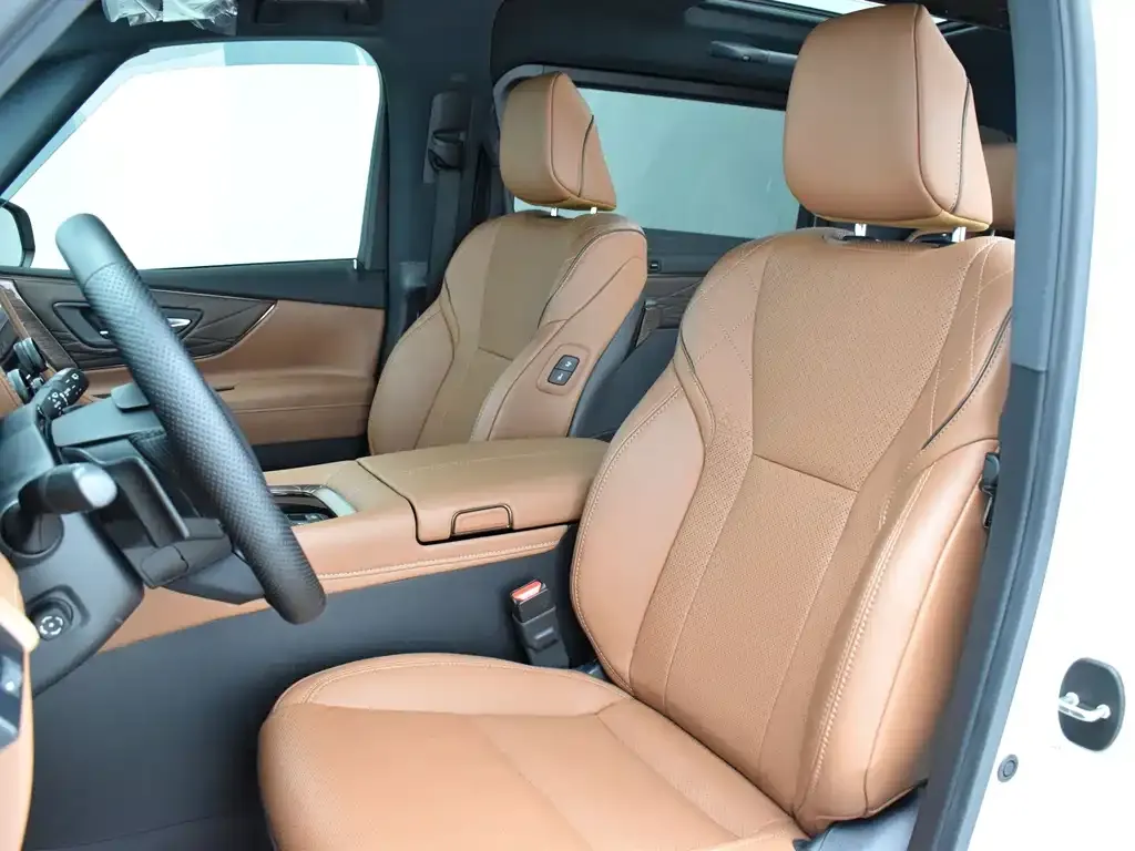 Toyota Alphard — фото 7